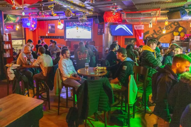 Ambiance au pub Les Gosses du Québec Lausanne – photo 15